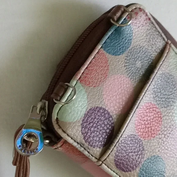 Relic Colorful Faux Leather Wallet Wristlet - Picture 10 of 10